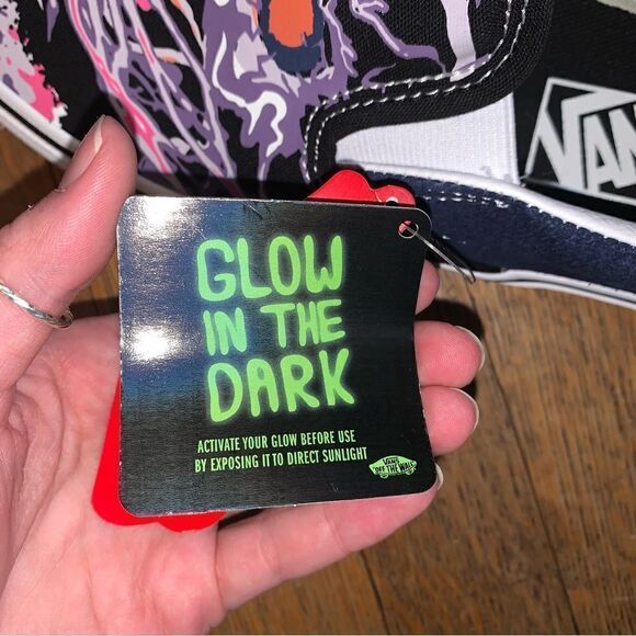 NWT Slip On Glow in the Dark Vans Women’s 6.5 Men 5 - Picture 7 of 8